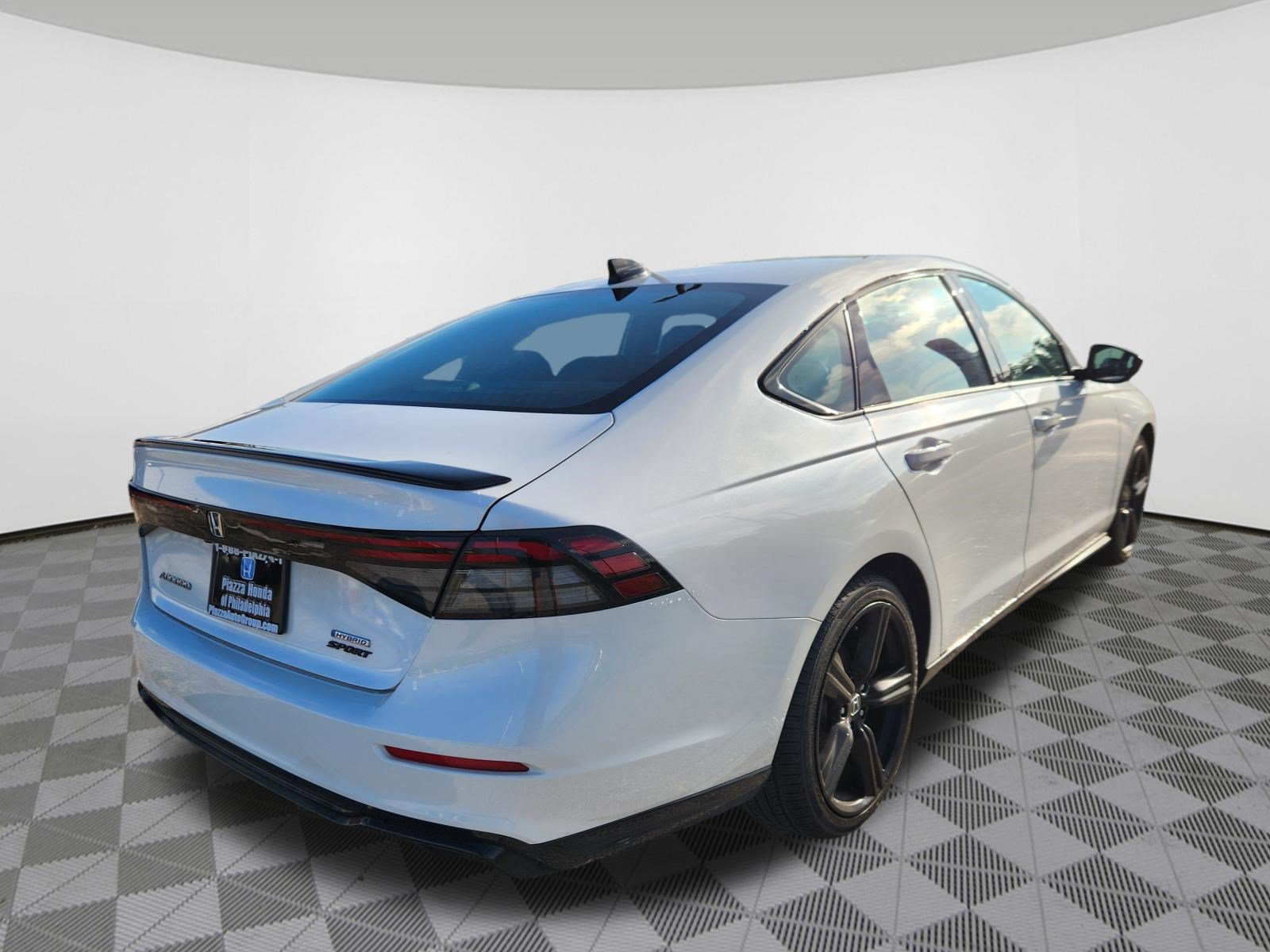Certified 2025 Honda Accord Sport image 4