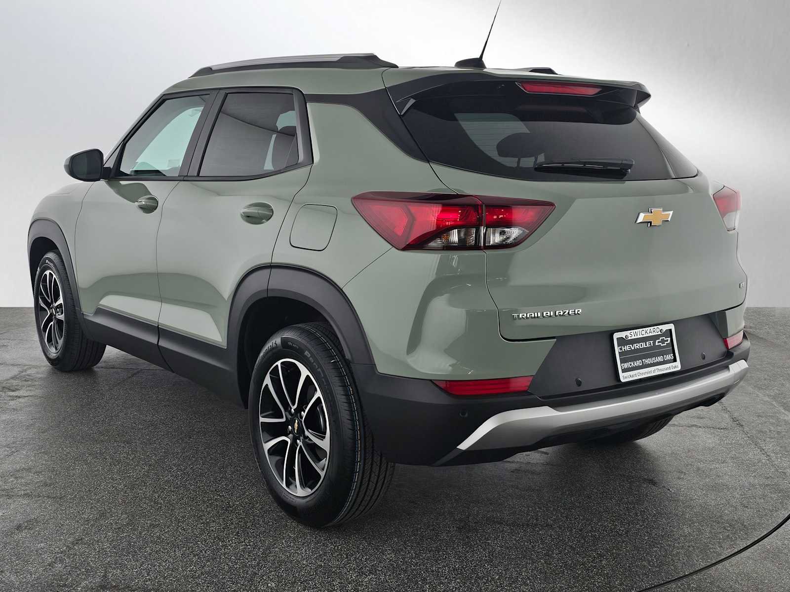 New 2026 Chevrolet TrailBlazer LT w/ Driver Confidence Package FWD image 5