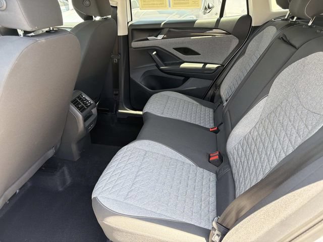 Certified 2025 Volkswagen Tiguan S AWD/4WD image 11