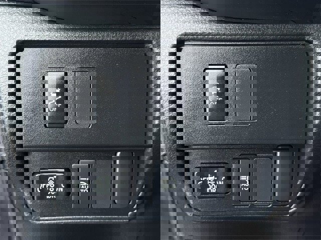 Used 2022 Toyota Tacoma SR w/ SR Convenience Package image 22