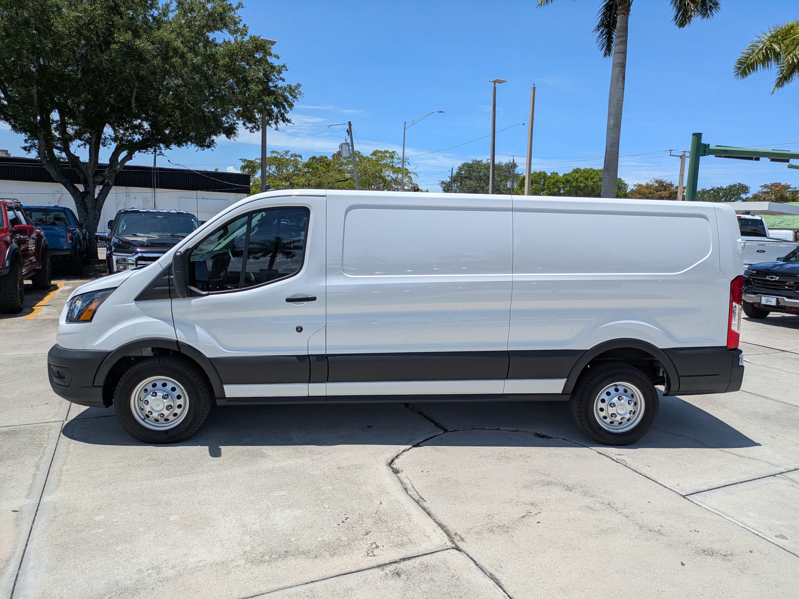 Used 2025 Ford Transit 350 148 Low Roof w/ Electrician Trade Package RWD image 3