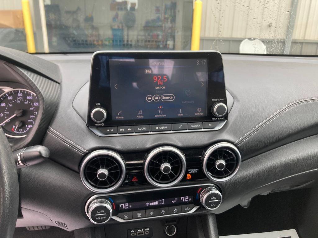 Used 2020 Nissan Sentra SV FWD image 22