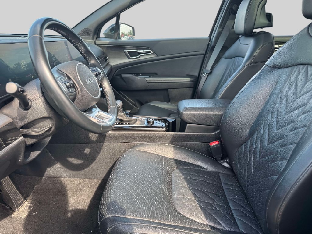 Used 2024 Kia Sportage X-Line w/ X-Line Premium Package AWD/4WD image 14