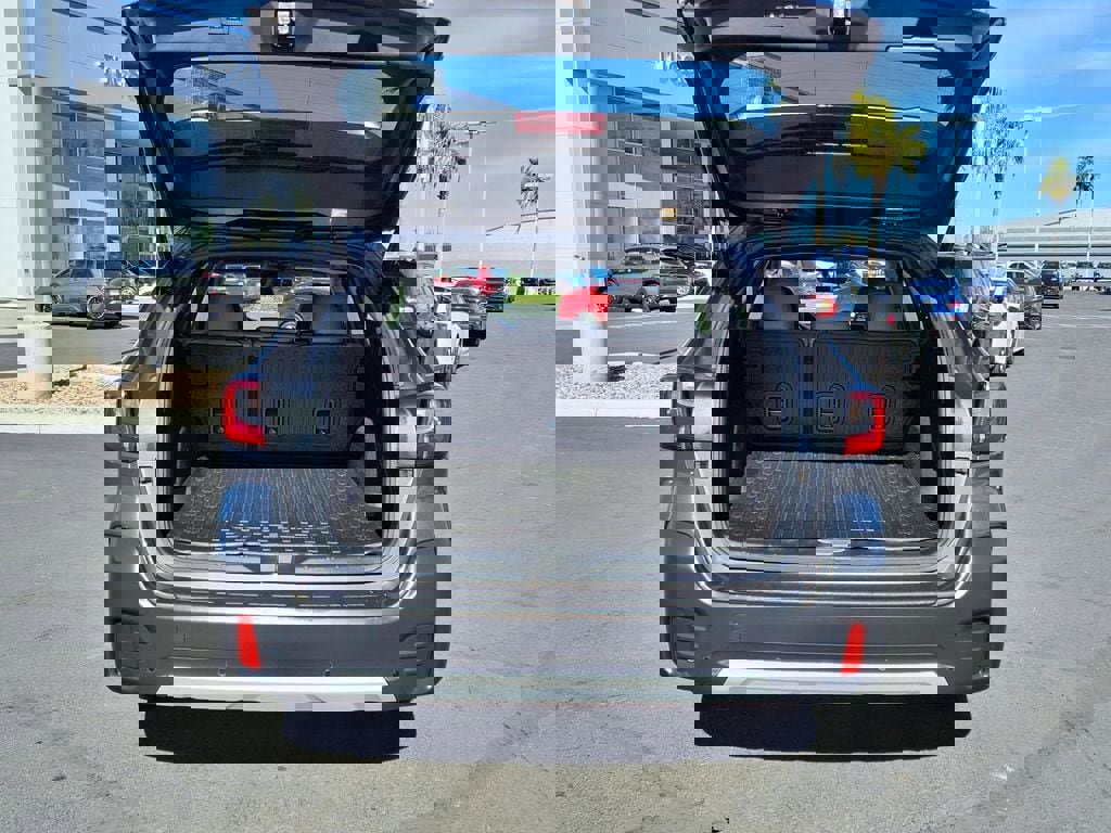 Used 2020 Subaru Outback Limited w/ Popular Package #2 image 17