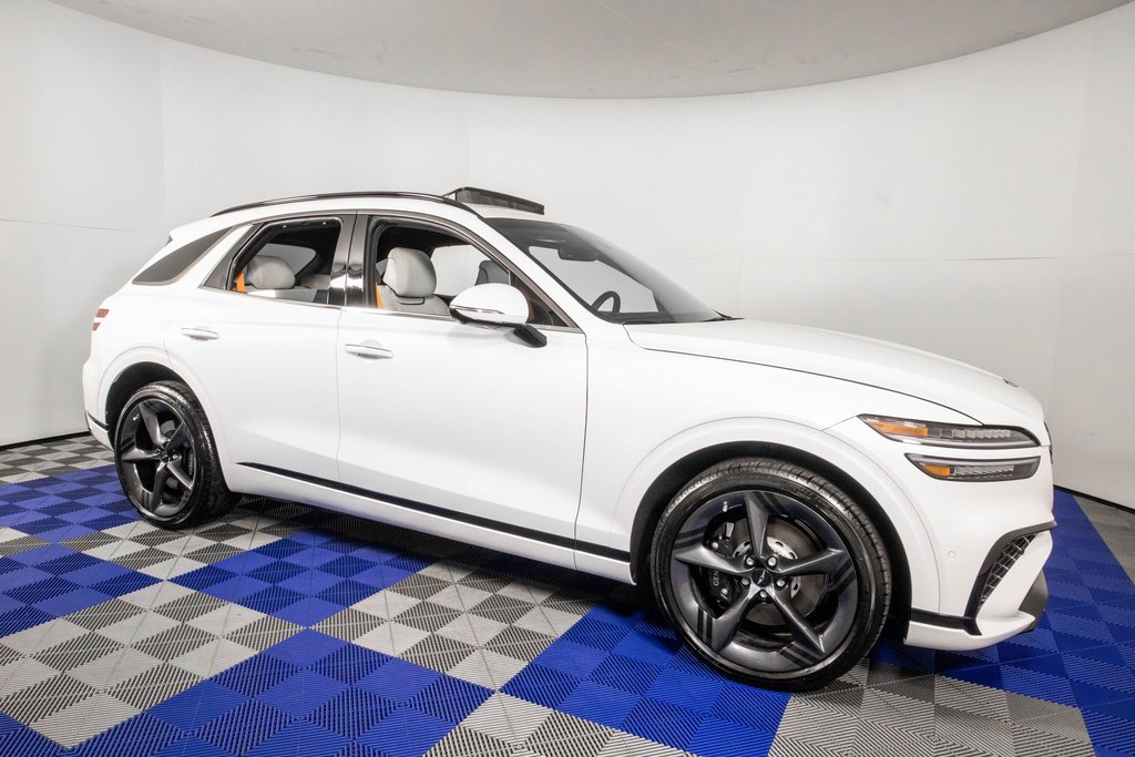 Used 2026 Genesis GV70 3.5T Sport Prestige image 3