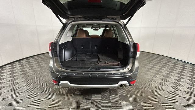 Used 2019 Subaru Forester Touring AWD/4WD image 27
