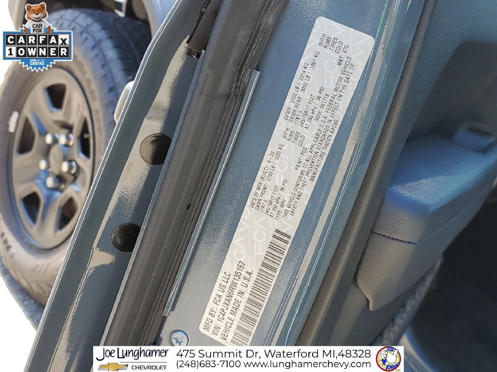 Used 2024 Jeep Wrangler Sport AWD/4WD image 33