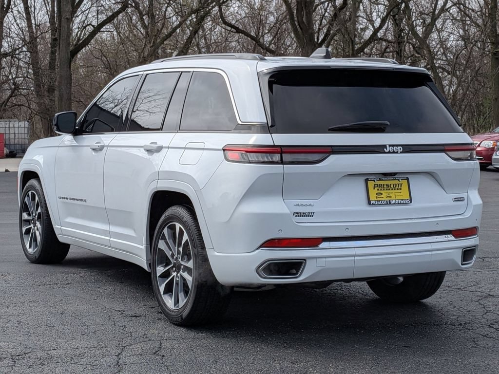 Used 2025 Jeep Grand Cherokee Overland AWD/4WD image 5