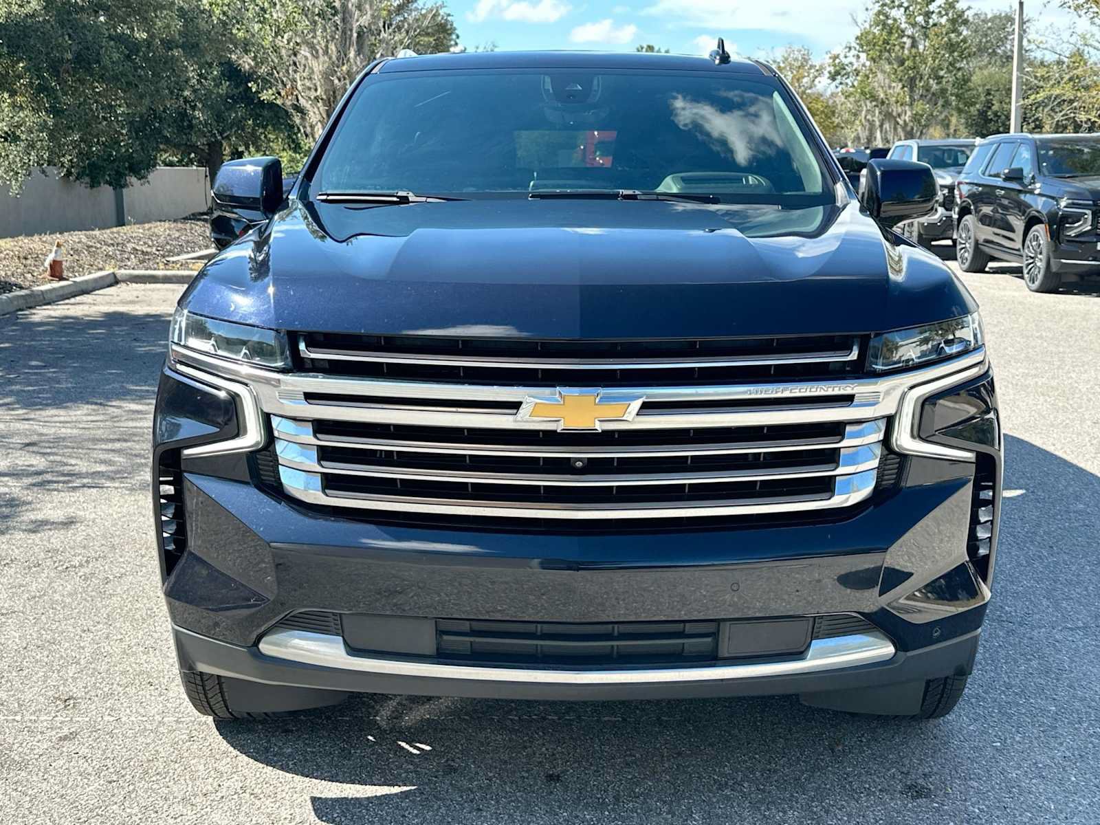 Certified 2023 Chevrolet Suburban High Country w/ Max Trailering Package RWD image 9