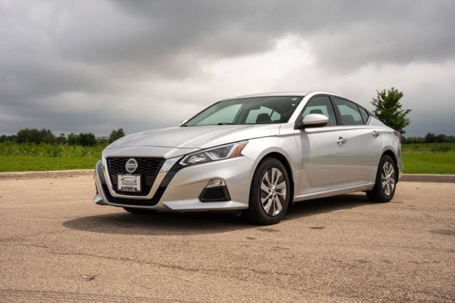Used 2019 Nissan Altima 2.5 S FWD image 3