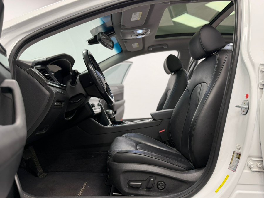Used 2019 Hyundai Sonata Limited w/ Ultimate Package 04 FWD image 31