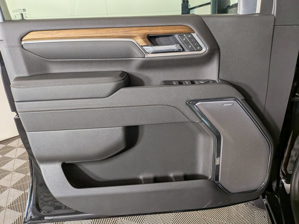 New 2026 Chevrolet Silverado 2500 High Country w/ High Country Premium Package AWD/4WD image 13