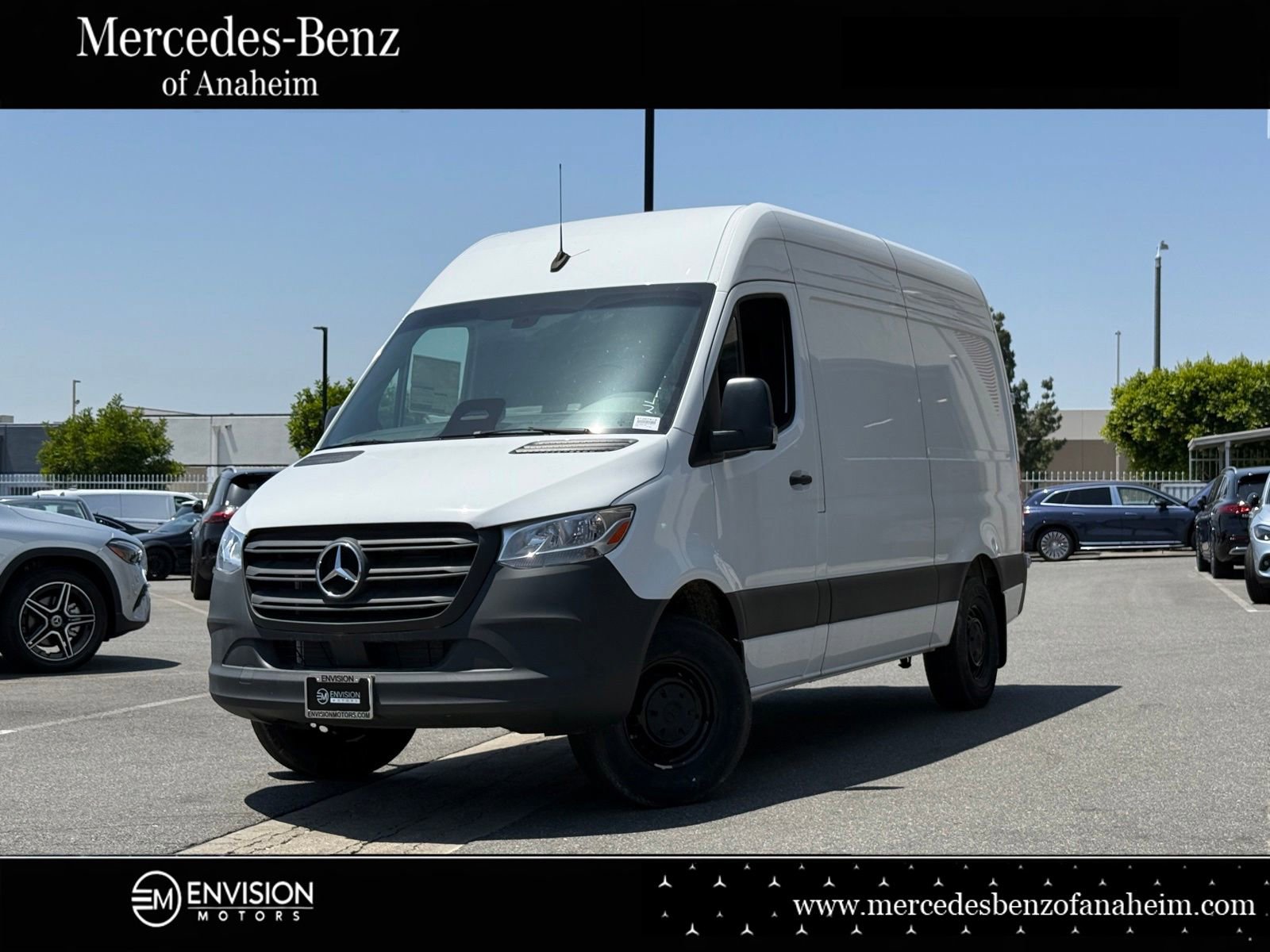 New 2025 Mercedes-Benz Sprinter 2500 image 1
