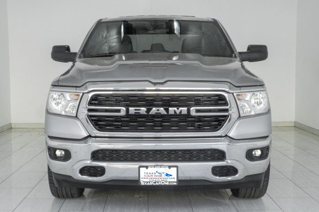 Used 2022 RAM 1500 Big Horn AWD/4WD image 3