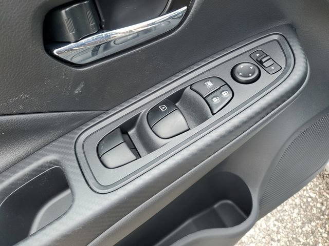 New 2025 Nissan Versa SV w/ Trunk Package FWD image 19