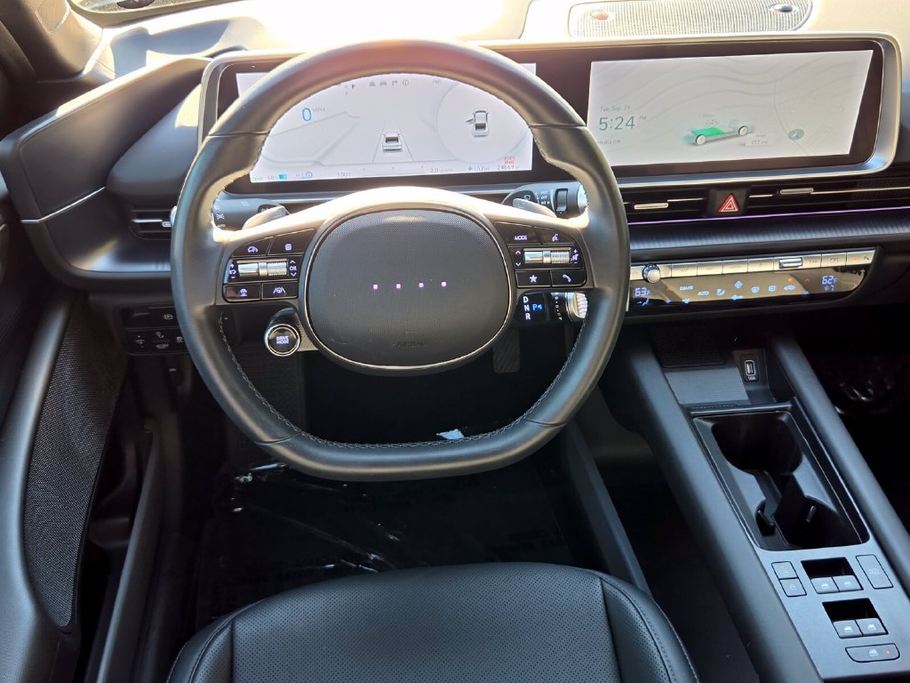 Used 2025 Hyundai Ioniq 6 SEL RWD image 13