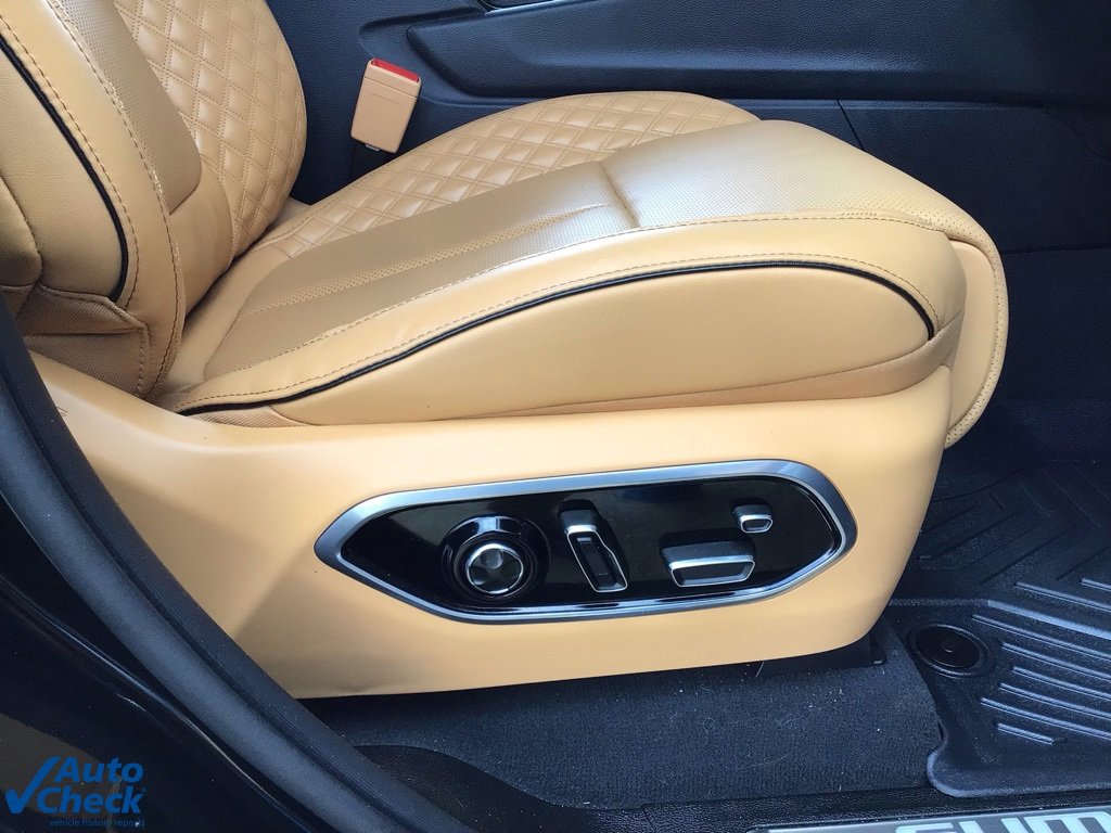 Used 2023 Jeep Grand Cherokee Summit w/ Advanced Protech Group IV image 16