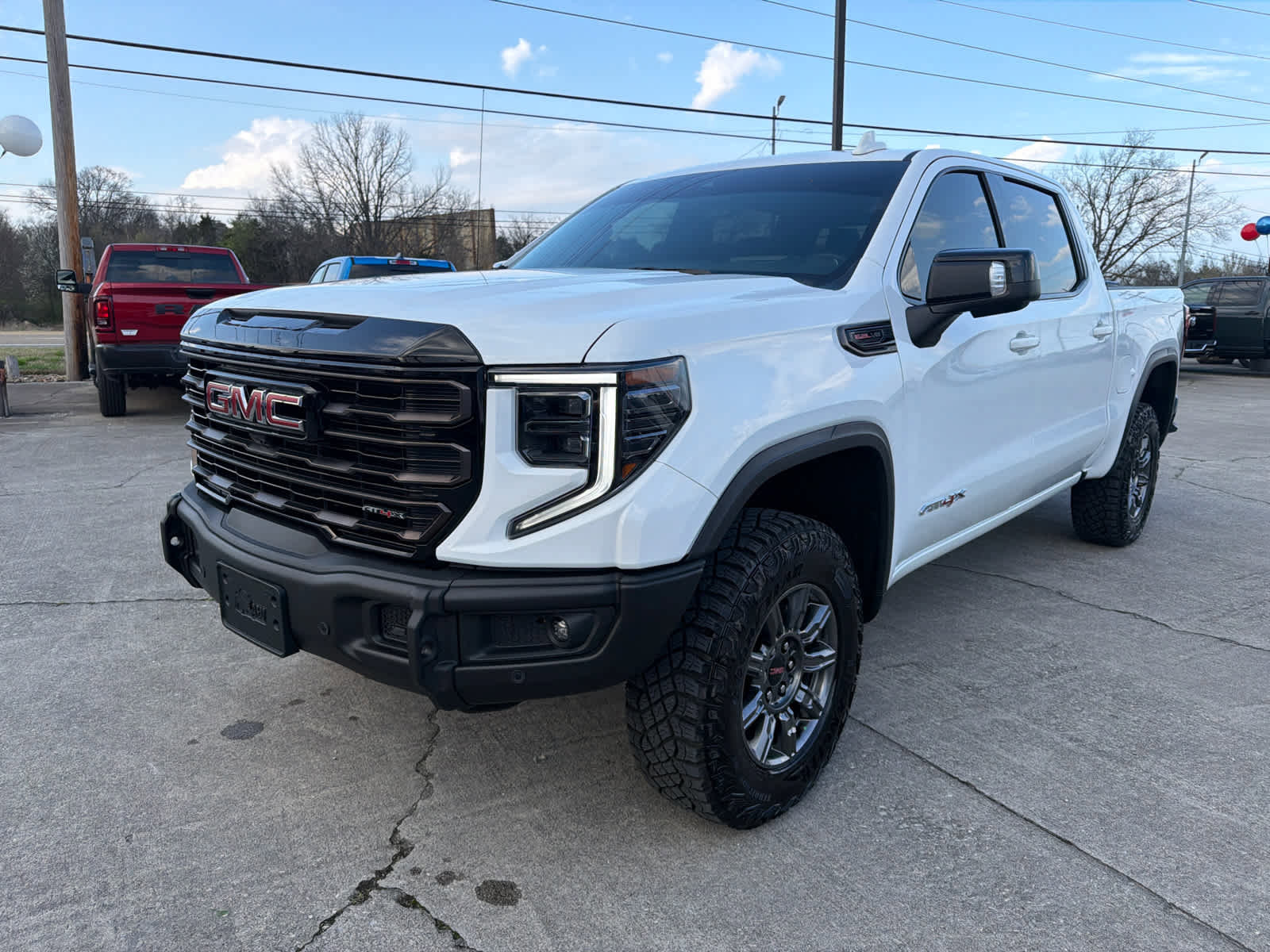 Used 2025 GMC Sierra 1500 AT4X AWD/4WD image 4