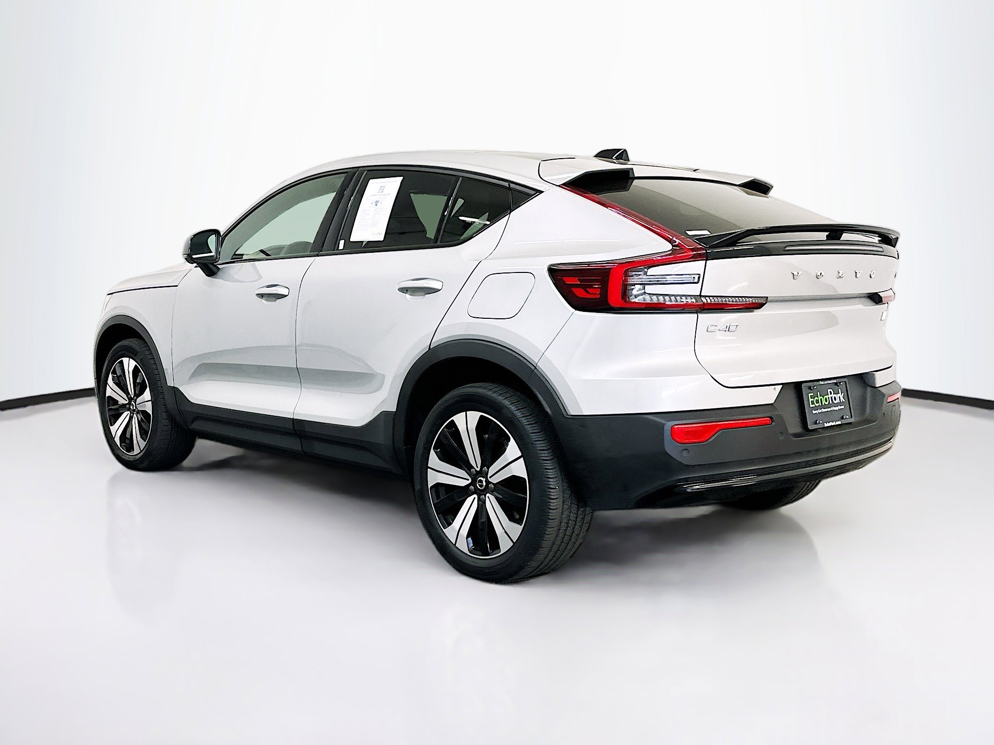 Used 2023 Volvo C40 P8 Recharge Plus AWD/4WD image 5