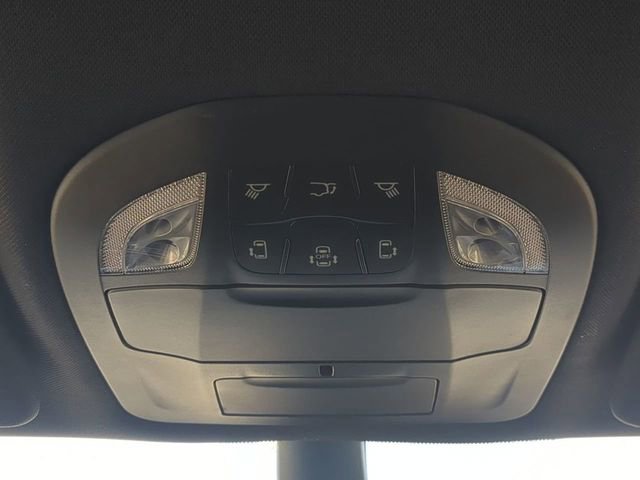 New 2026 Chrysler Voyager LX image 24