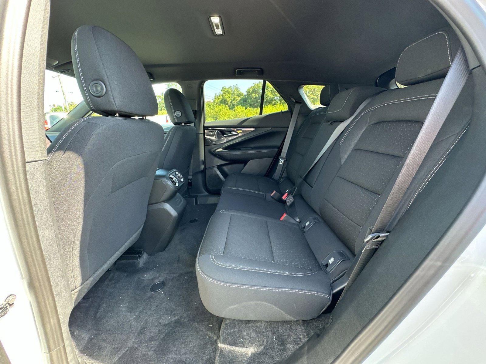 New 2025 Chevrolet Blazer EV LT image 24