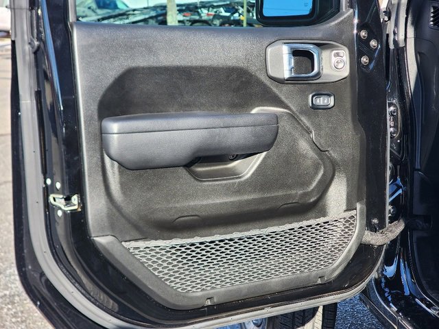 Used 2024 Jeep Gladiator Sport image 19