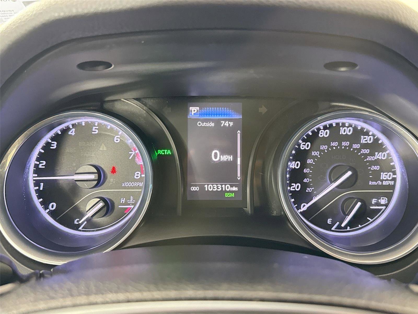 Used 2018 Toyota Camry SE w/ Convenience Package FWD image 18