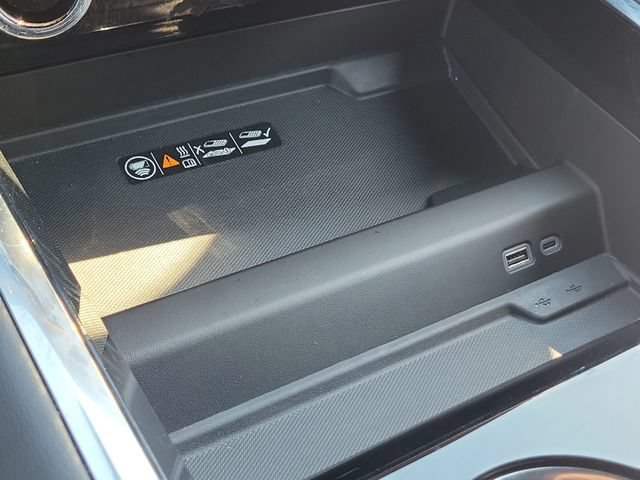 Certified 2025 Chevrolet Tahoe Premier AWD/4WD image 38