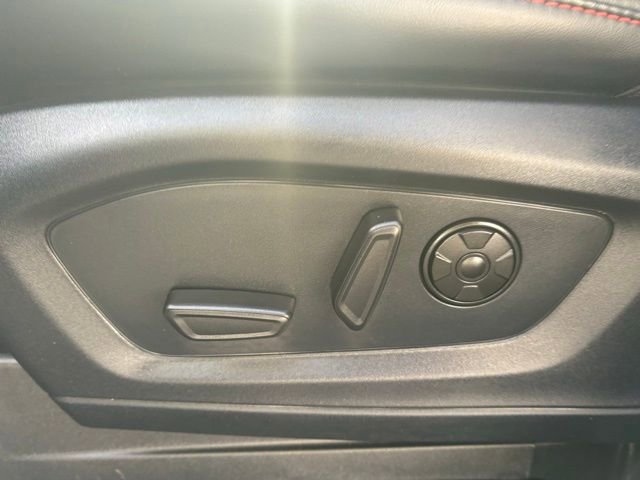 Used 2025 Ford Explorer ST image 25