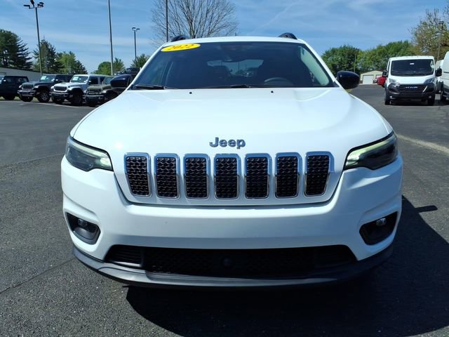 Certified 2022 Jeep Cherokee Latitude Lux w/ Sun & Sound Group AWD/4WD image 2