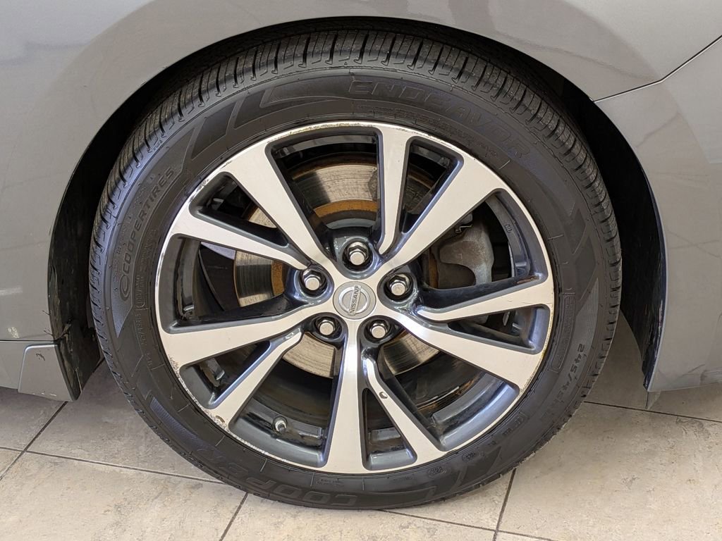 Used 2017 Nissan Maxima 3.5 SL image 12