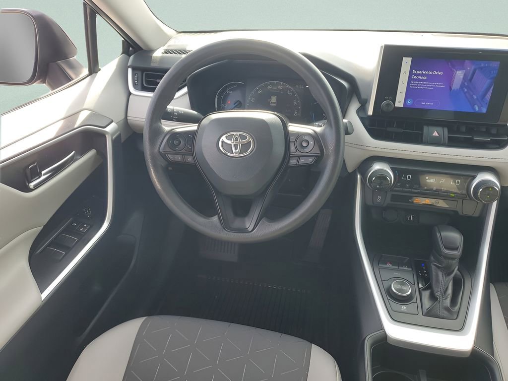 Certified 2024 Toyota RAV4 XLE image 15