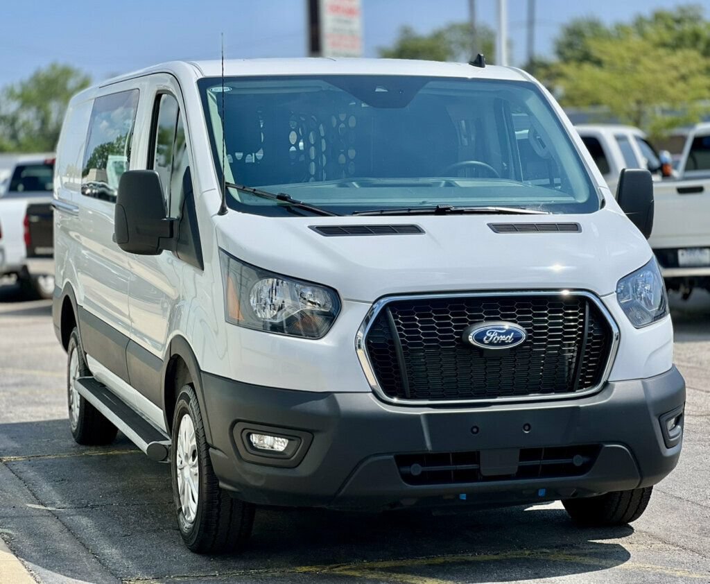 Used 2025 Ford Transit 250 Low Roof w/ Exterior Upgrade Package RWD image 6