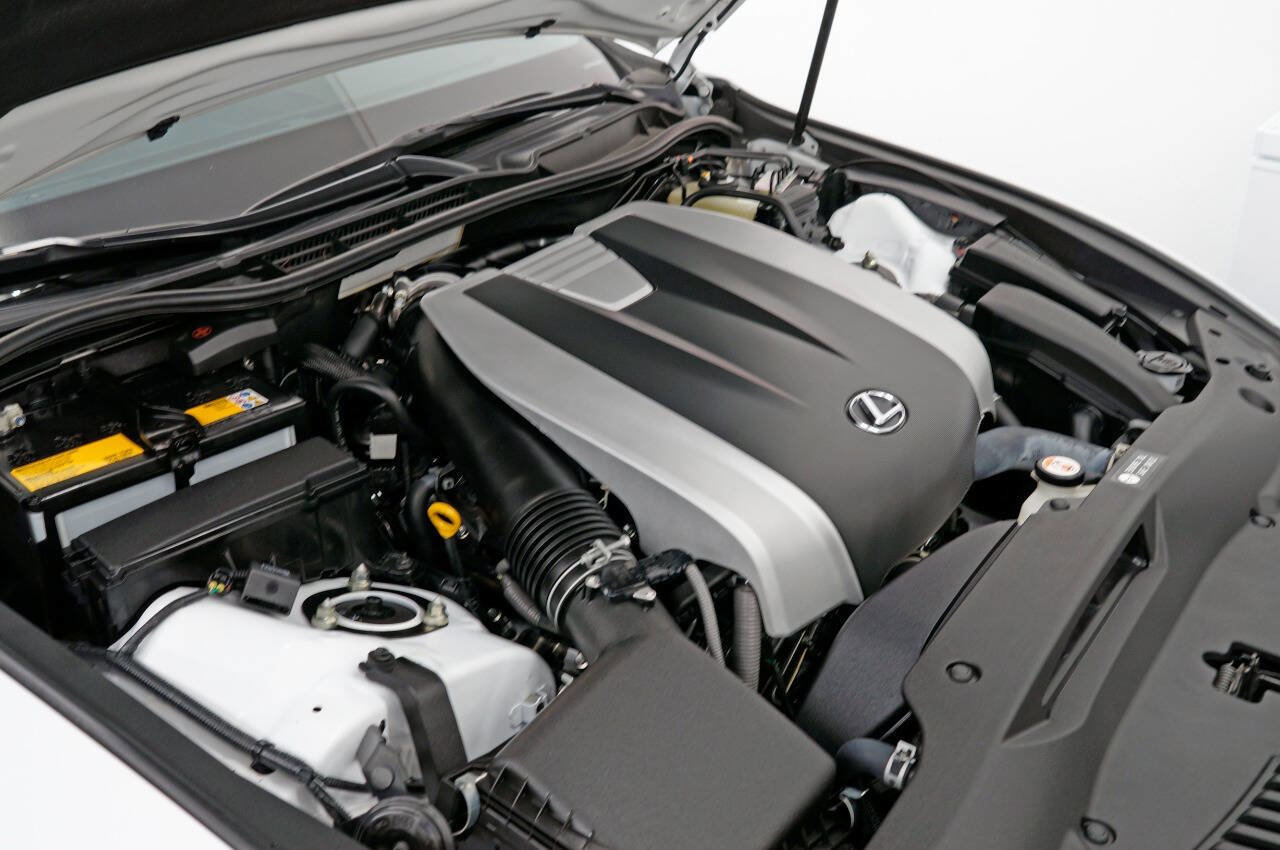 Used 2021 Lexus IS 350 F Sport w/ Navigation Package RWD image 14