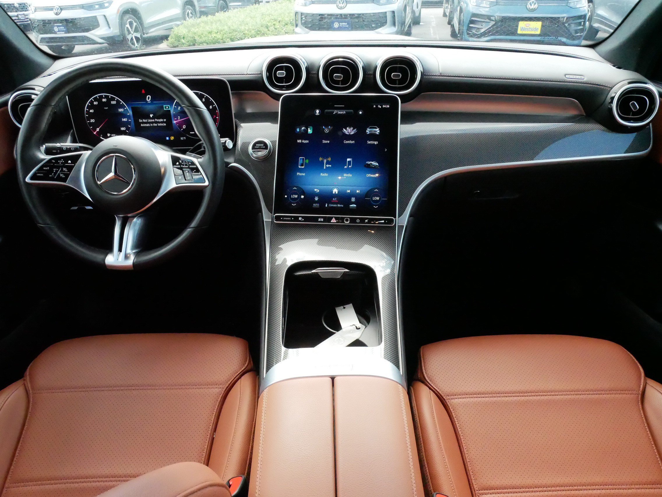 Used 2023 Mercedes-Benz GLC 300 4MATIC image 10