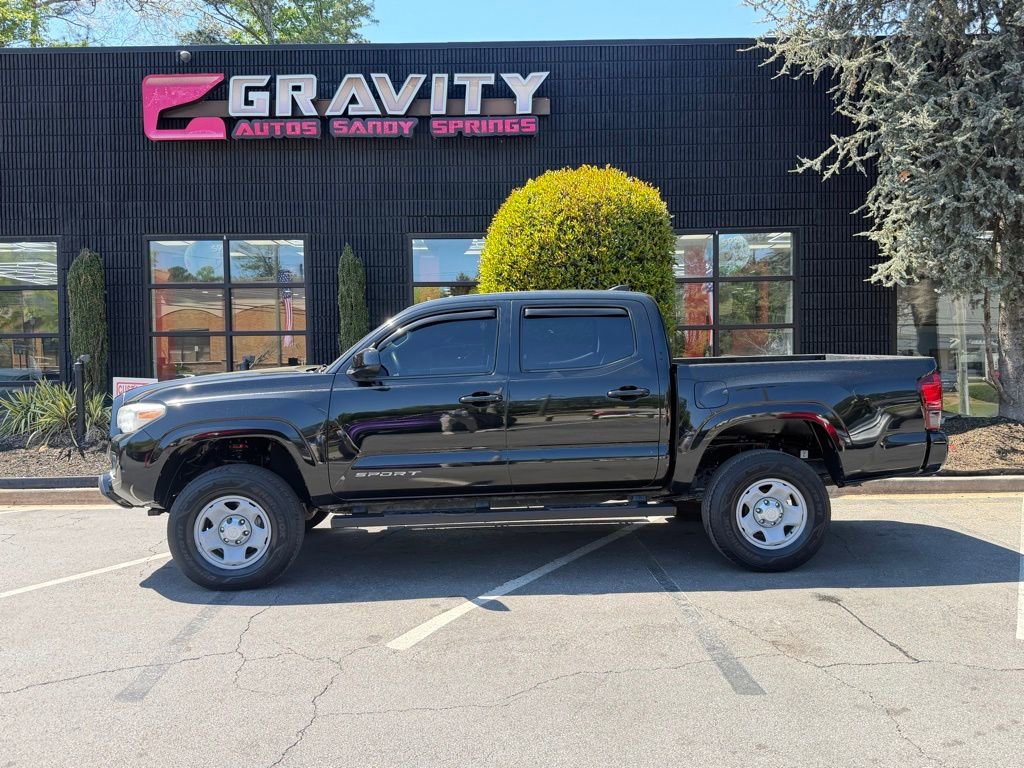 Used 2018 Toyota Tacoma SR RWD image 9