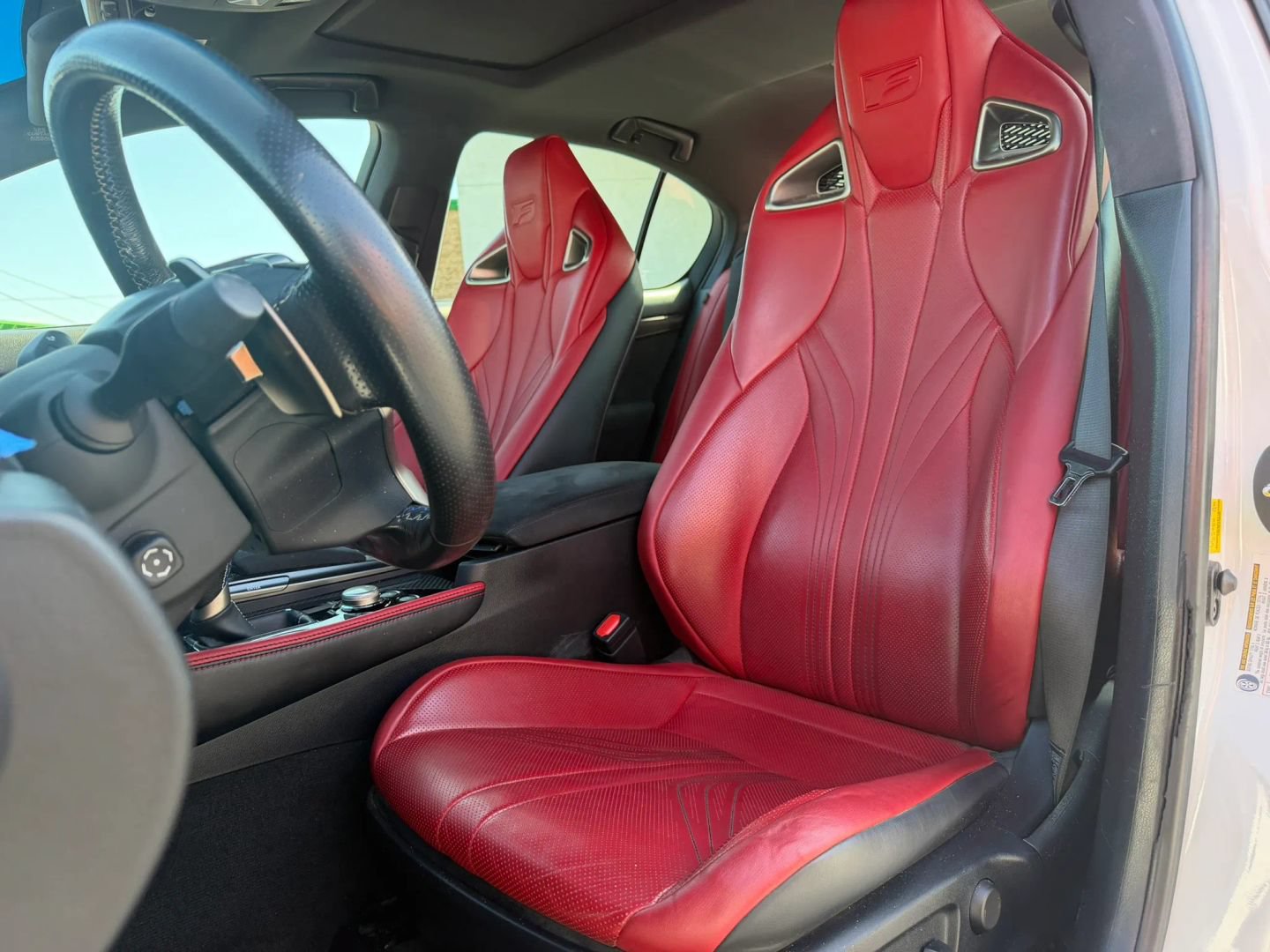 Used 2019 Lexus GS F w/ Preferred Accessory Package RWD image 9