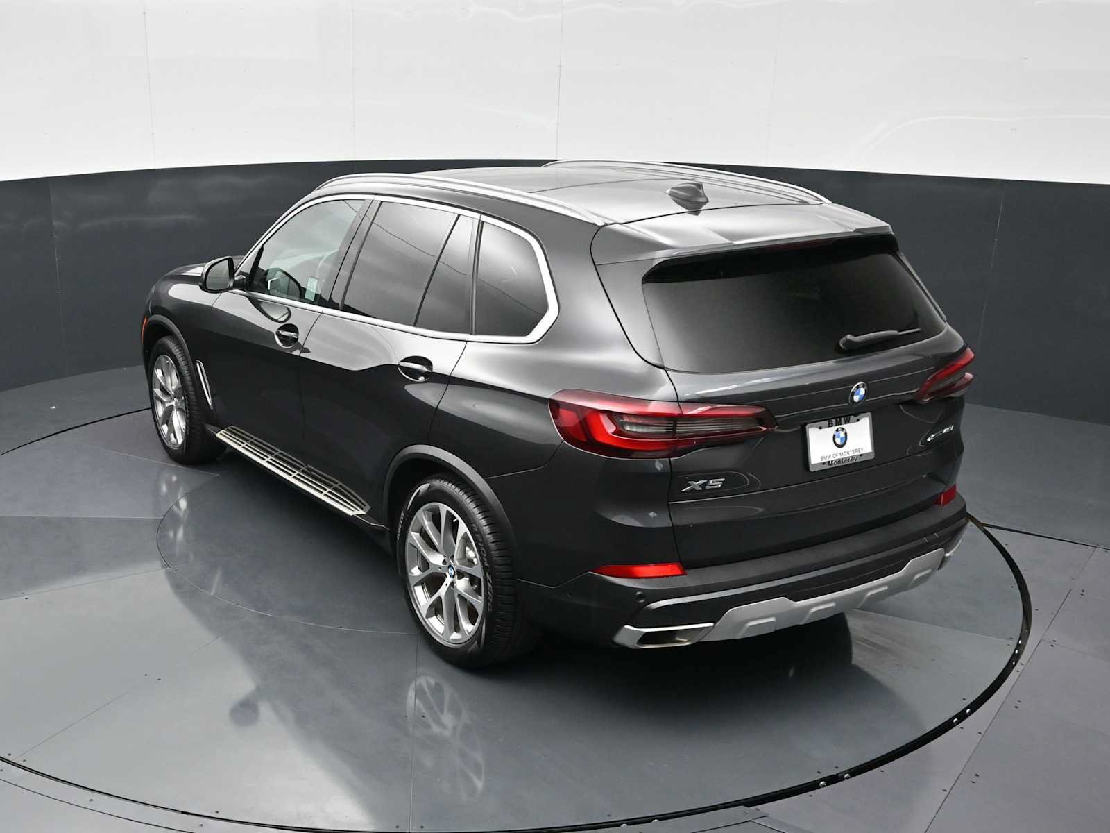 Used 2023 BMW X5 xDrive40i AWD/4WD image 23
