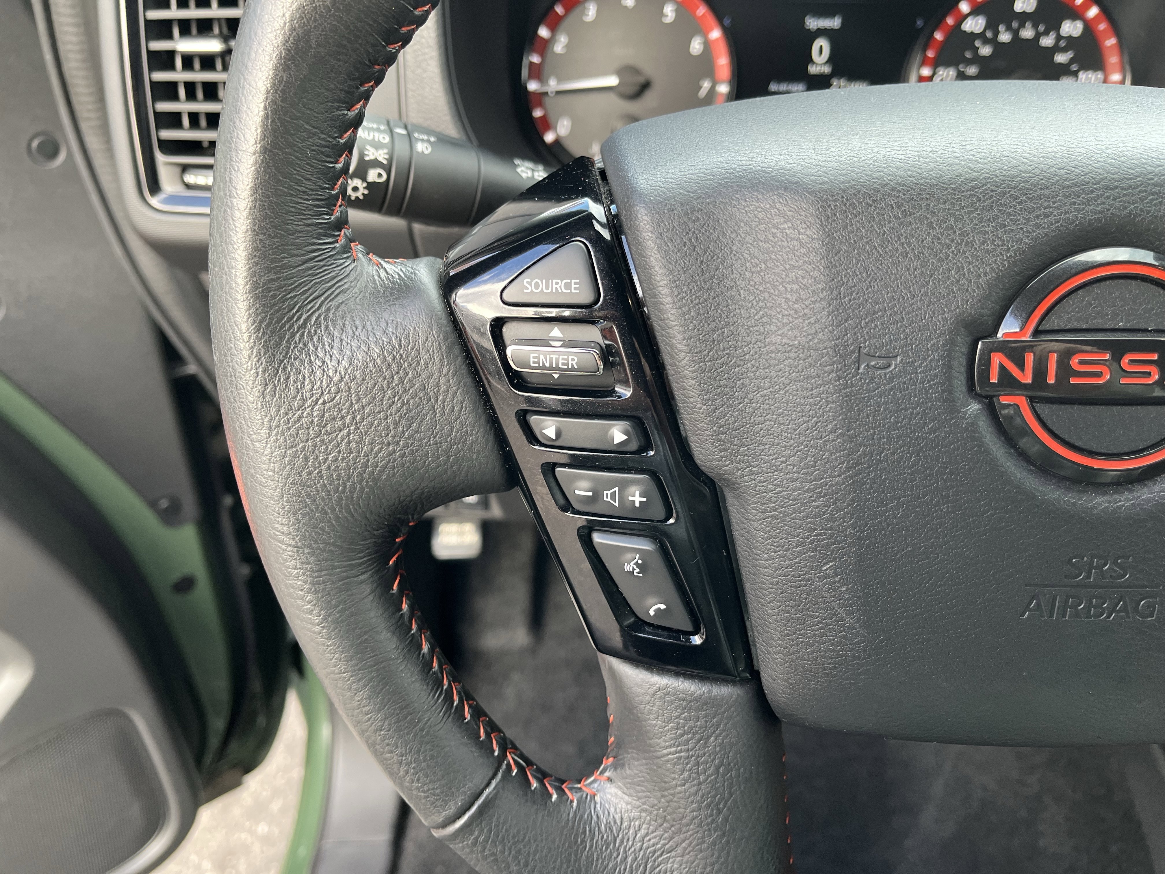 Certified 2024 Nissan Frontier PRO-4X w/ Off-Road Protection Package image 16