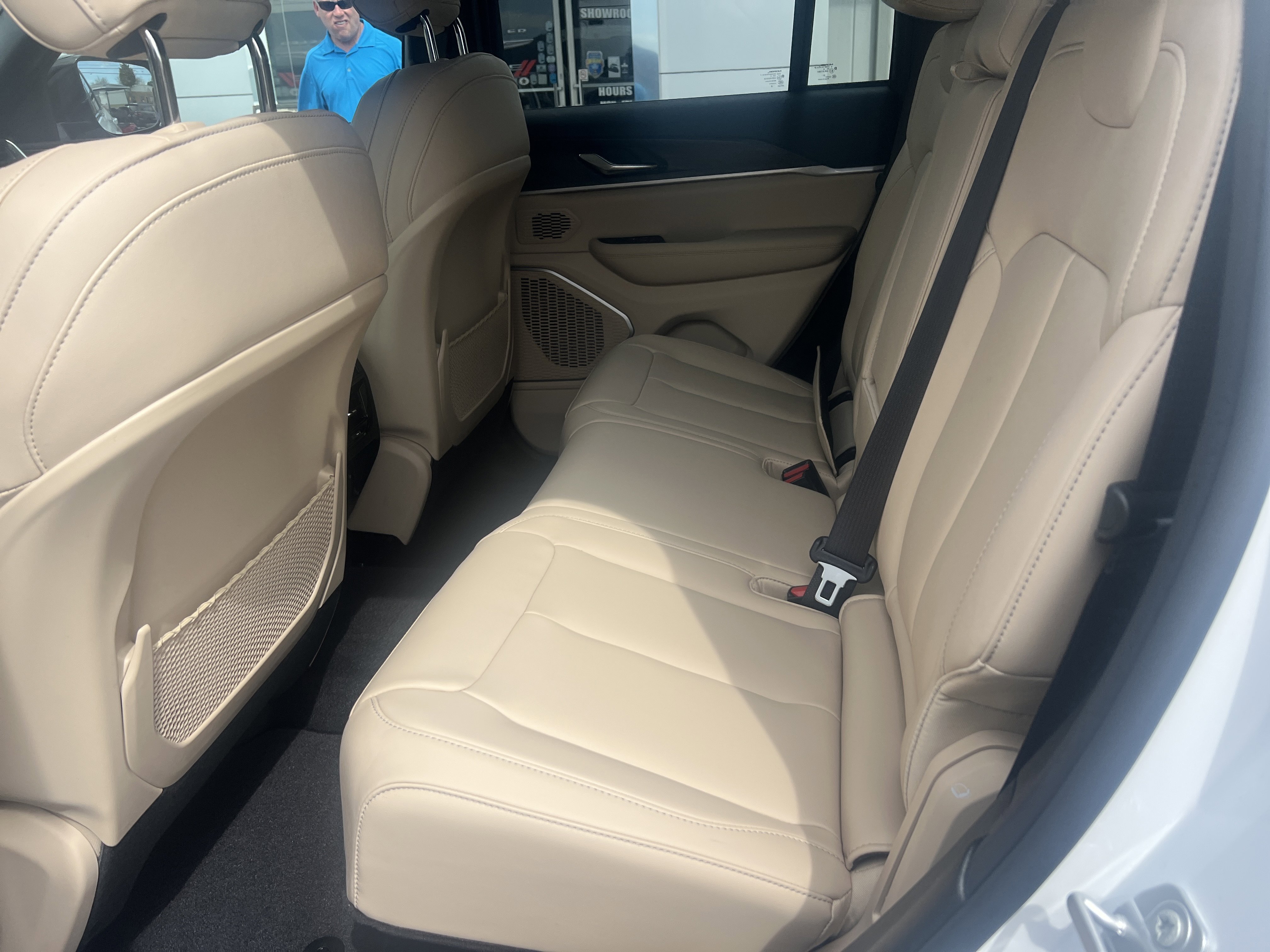 New 2026 Jeep Grand Cherokee Limited image 13