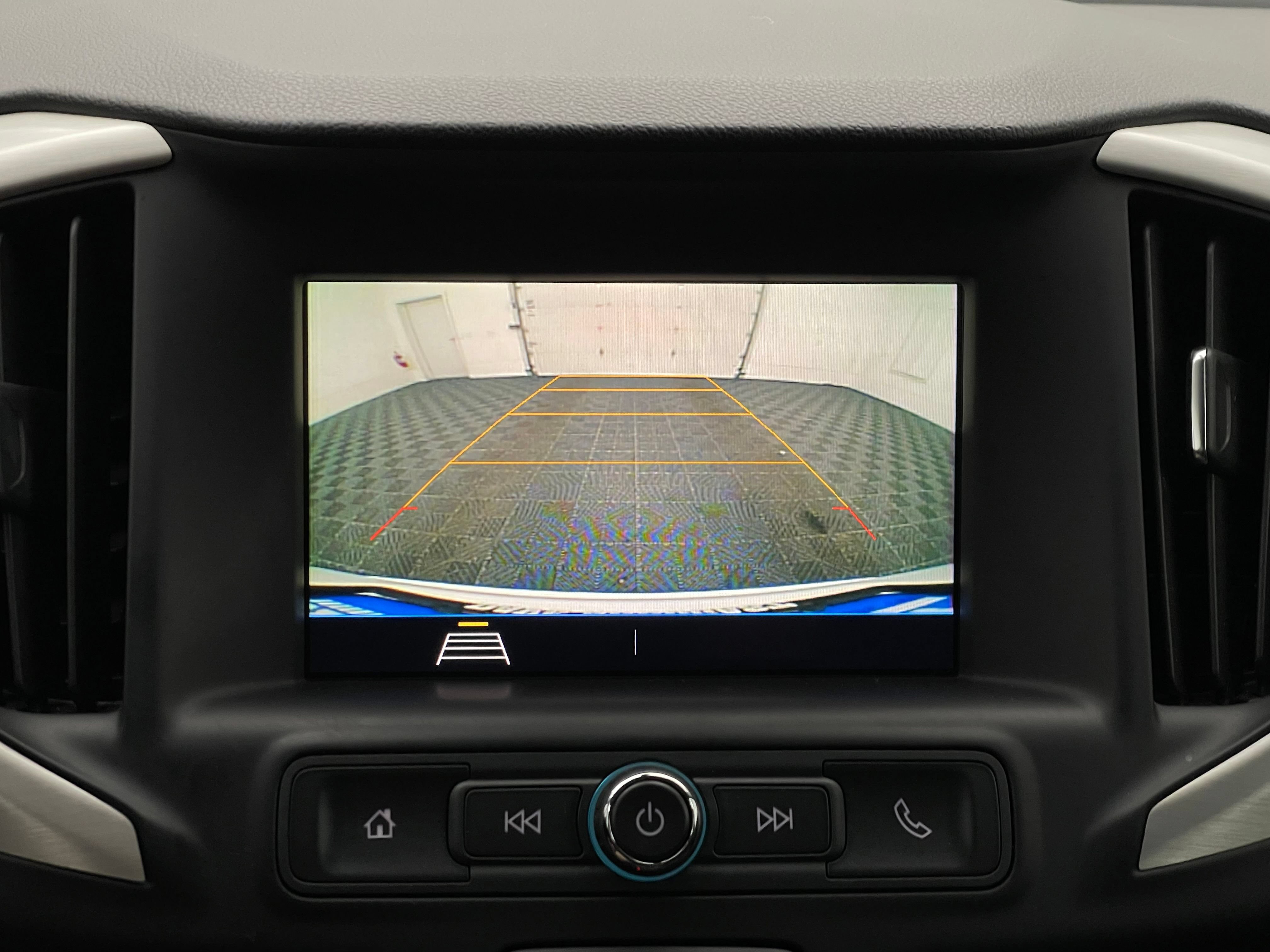 Used 2019 GMC Terrain SLE FWD image 4