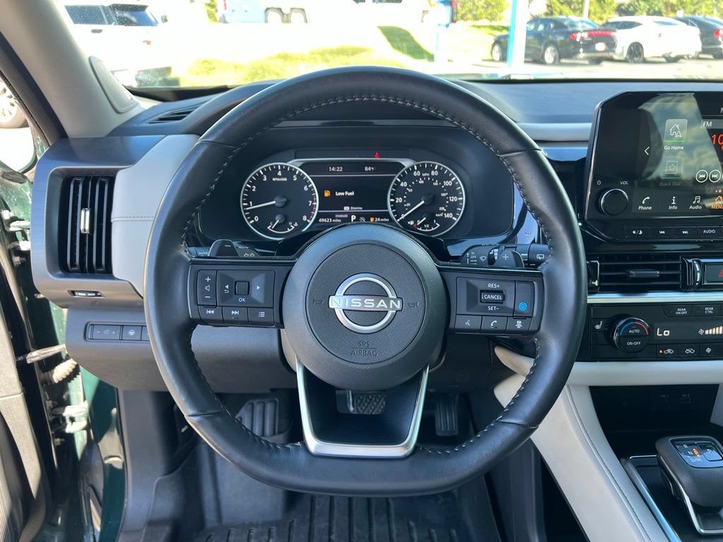 Used 2023 Nissan Pathfinder SL w/ SL Premium Package FWD image 33
