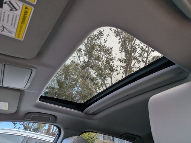 Used 2017 Honda CR-V EX image 16
