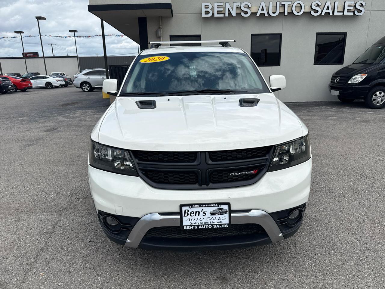 Used 2020 Dodge Journey Crossroad w/ Popular Equipment Group FWD image 3