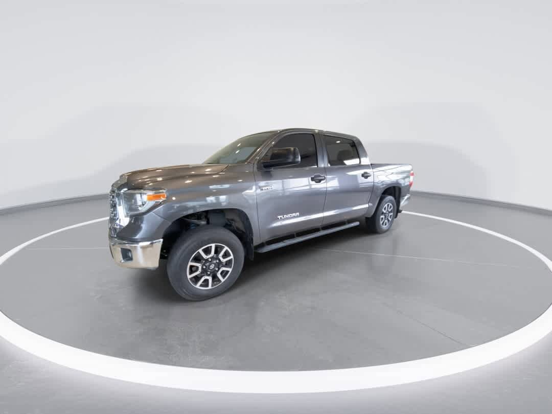Used 2018 Toyota Tundra SR5 w/ TRD Off Road Package AWD/4WD image 4