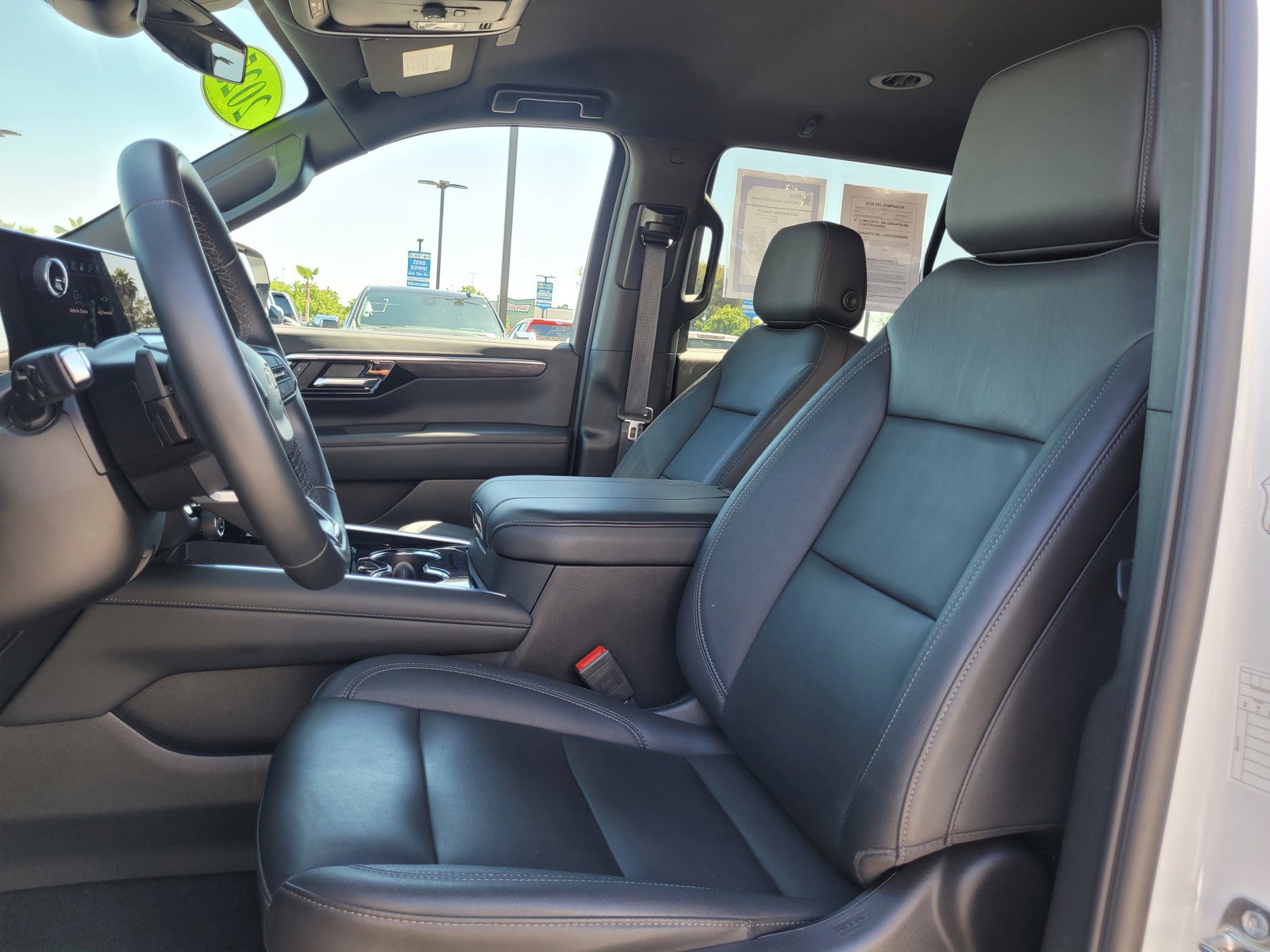 Used 2025 Chevrolet Tahoe LT image 10