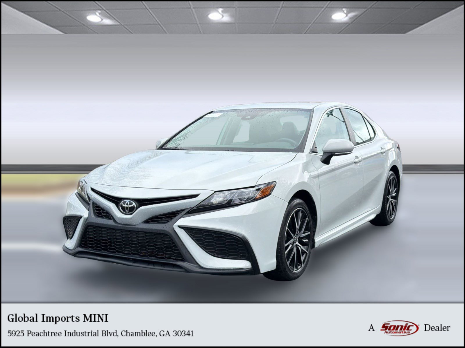 Used 2024 Toyota Camry SE