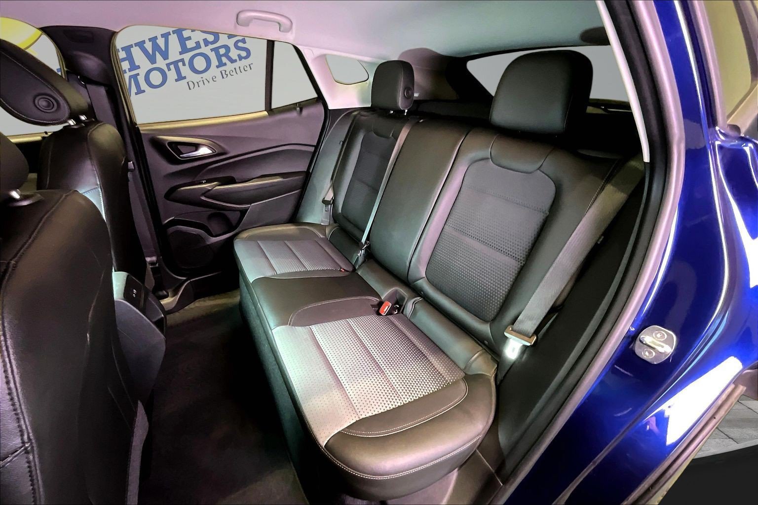 Used 2024 Chevrolet Trax LT w/ Driver Confidence Package FWD image 22