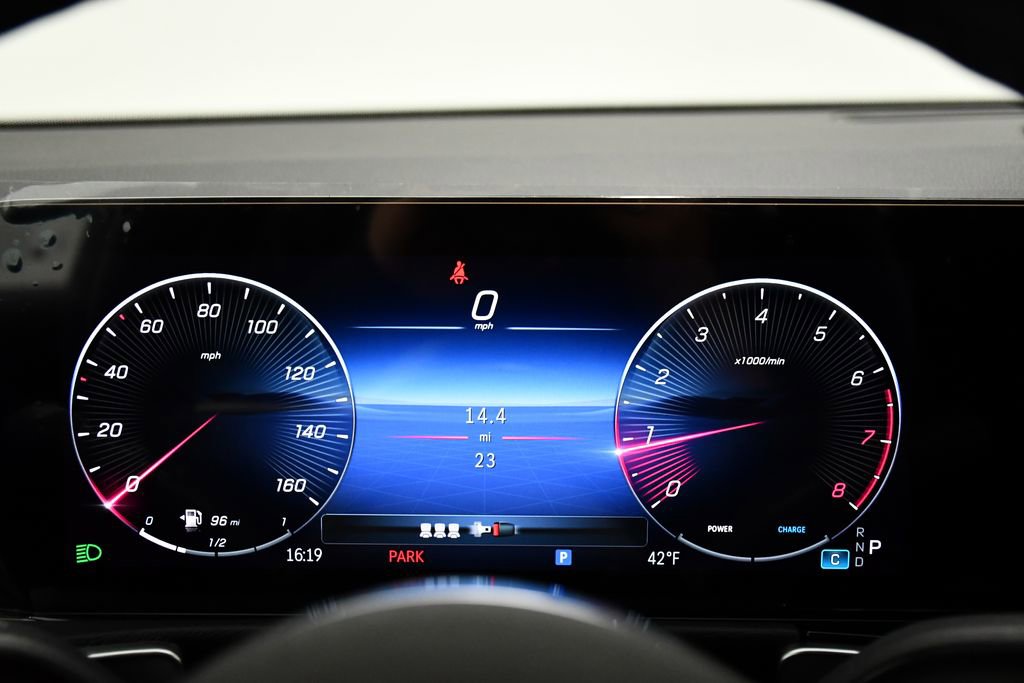 New 2026 Mercedes-Benz GLB 250 4MATIC image 10