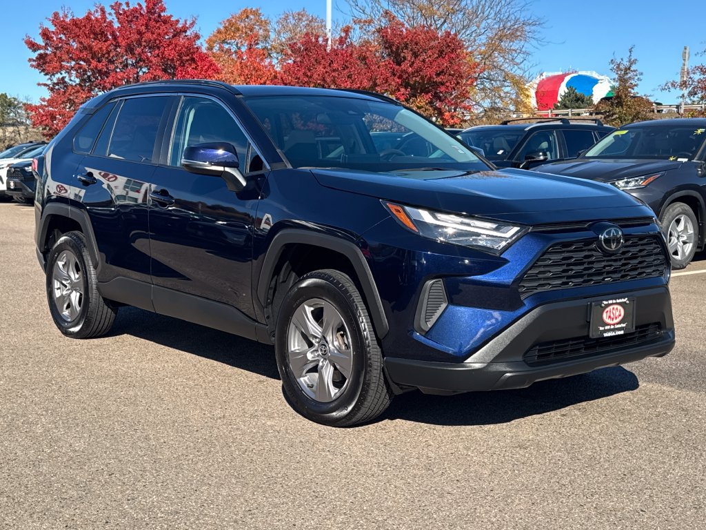Used 2024 Toyota RAV4 XLE w/ Convenience Package AWD/4WD image 11